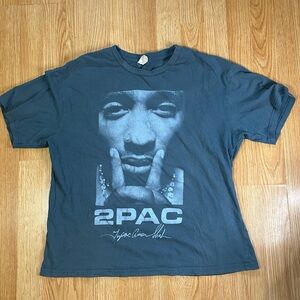 Tupac Graphic Tee Men’s Size Medium T Shirt 2Pac Rap Hiphop